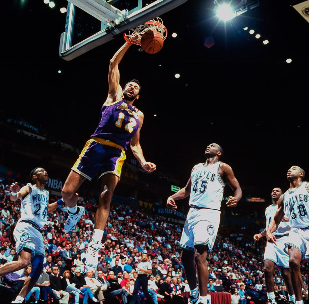 26-Vlade-Divac-05182772.jpg