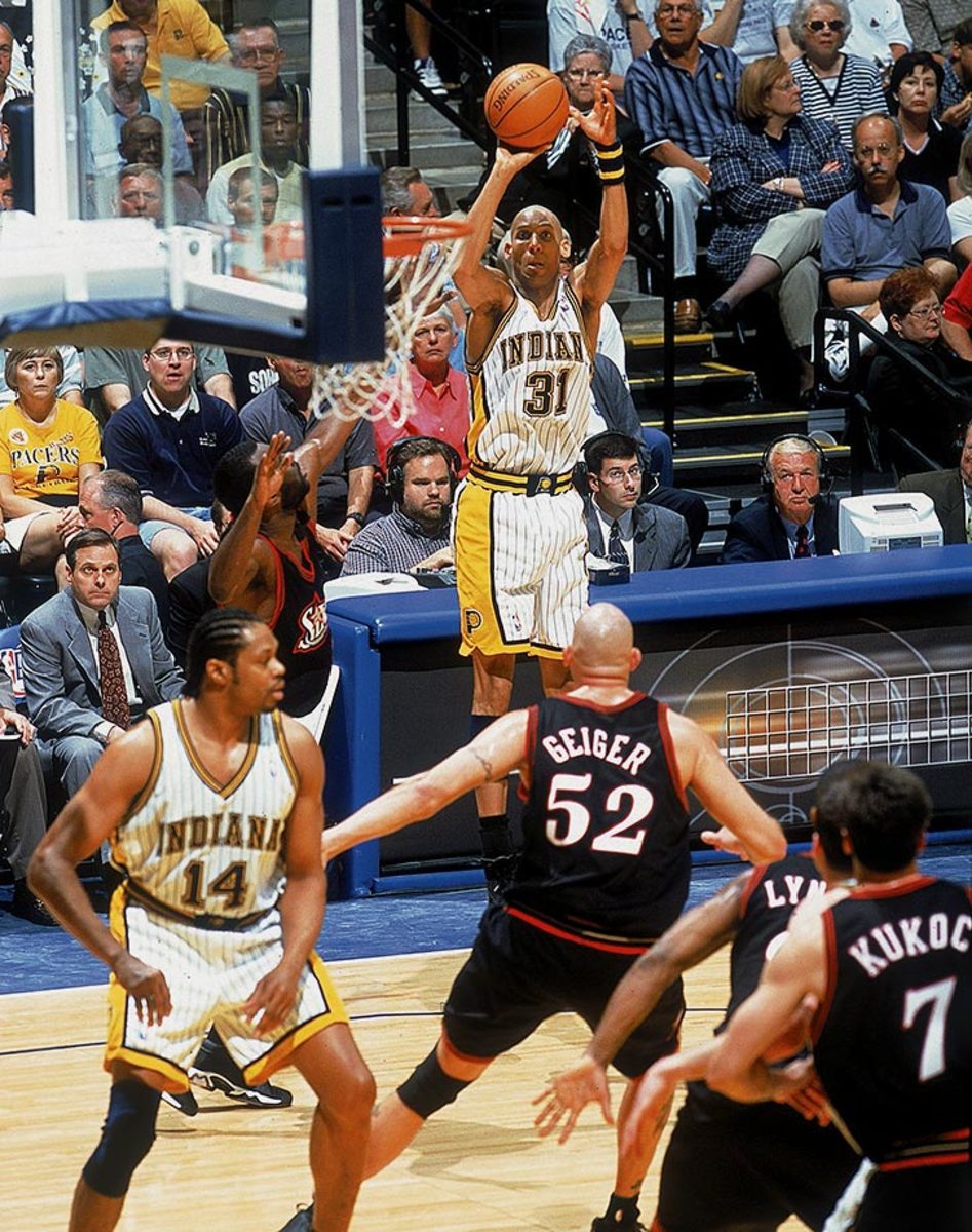 11-Reggie-MIller-00106462.jpg