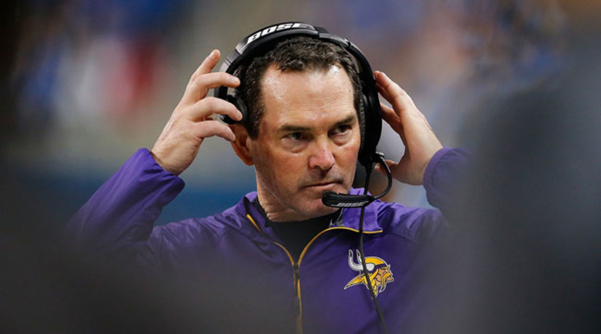 Zimmer has worked around numerous injuries to lead the Vikings to a 3-0 start. 