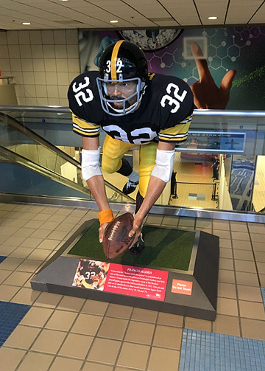 mmqb-franco-statue.jpg