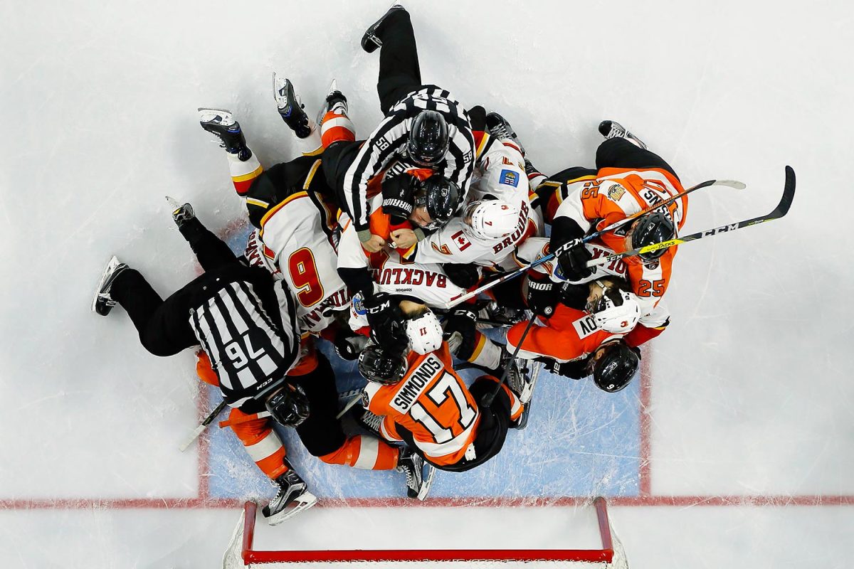 2016-1127-Flames-Flyers-fight.jpg