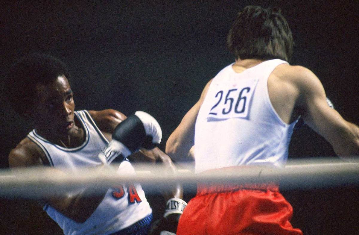 1976-Summer-Olympics-Sugar-Ray-Leonard-001351742.jpg