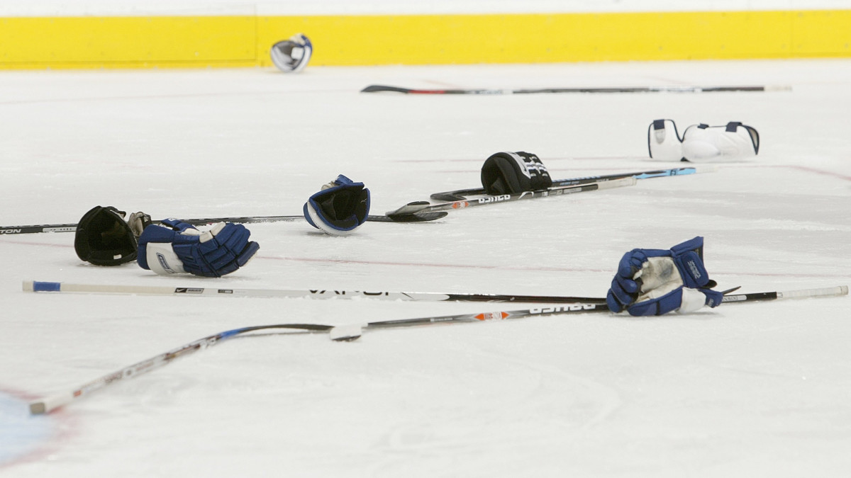 Swedish junior hockey game features 871 penalty minutes Sports