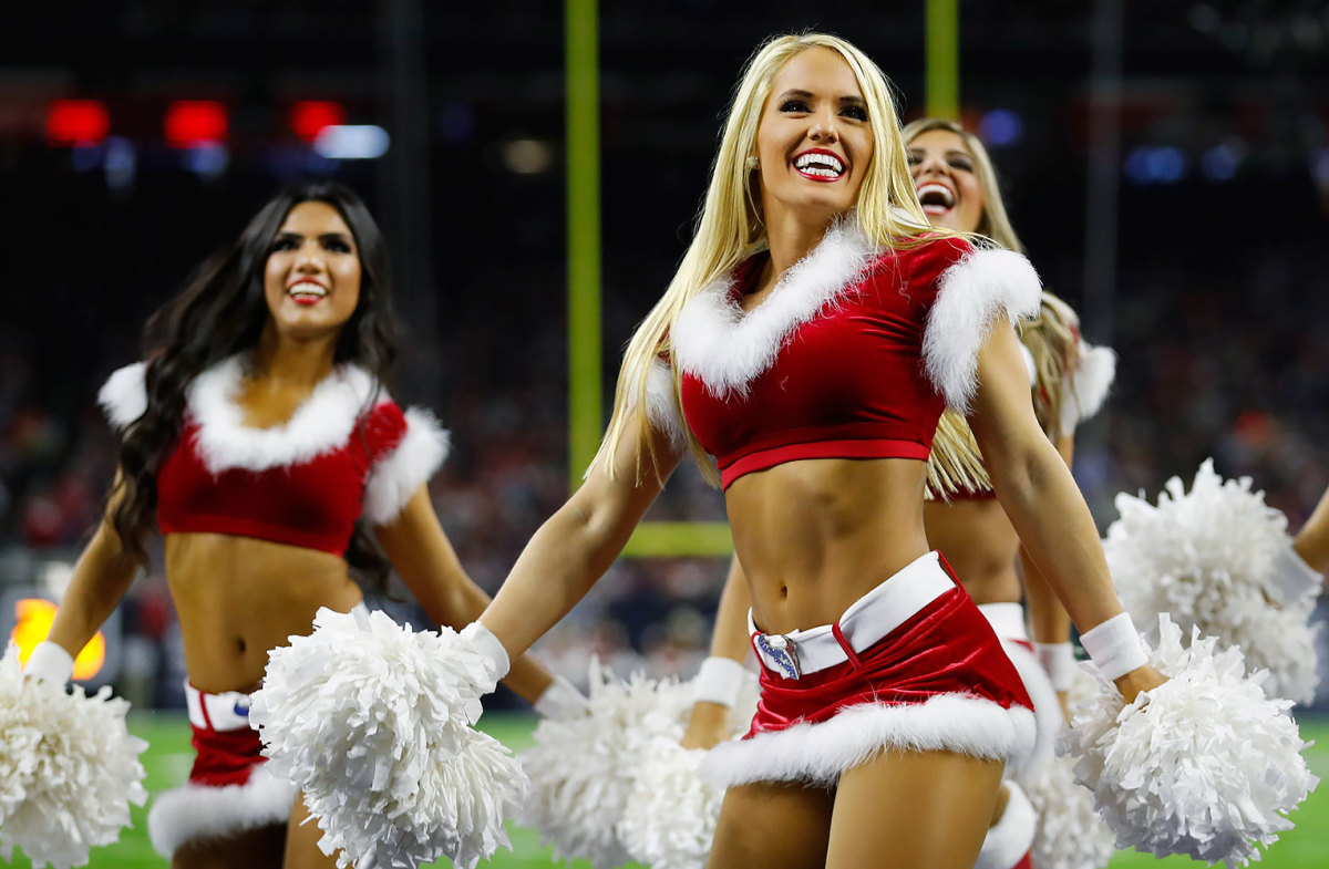 Houston-Texan-cheerleaders-GettyImages-636824194_master.jpg