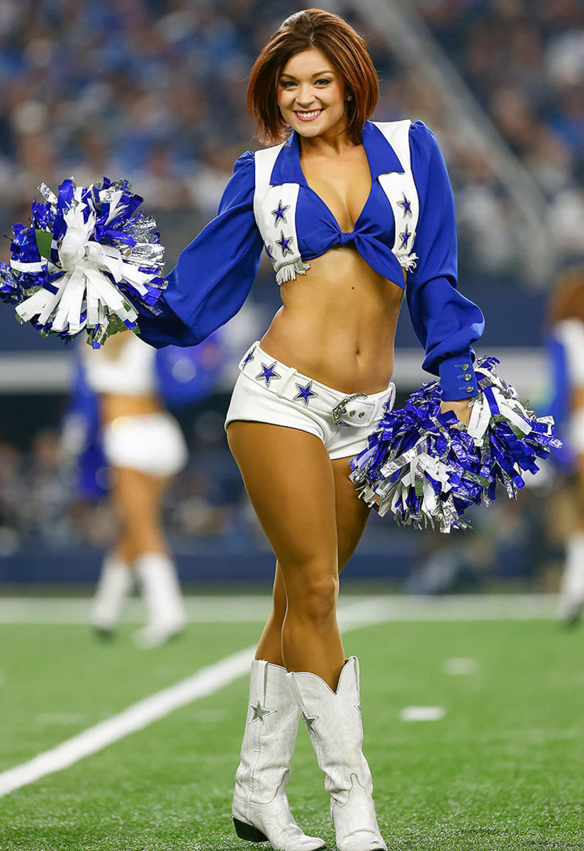 Dallas-Cowboys-cheerleaders-GettyImages-630596016_master.jpg