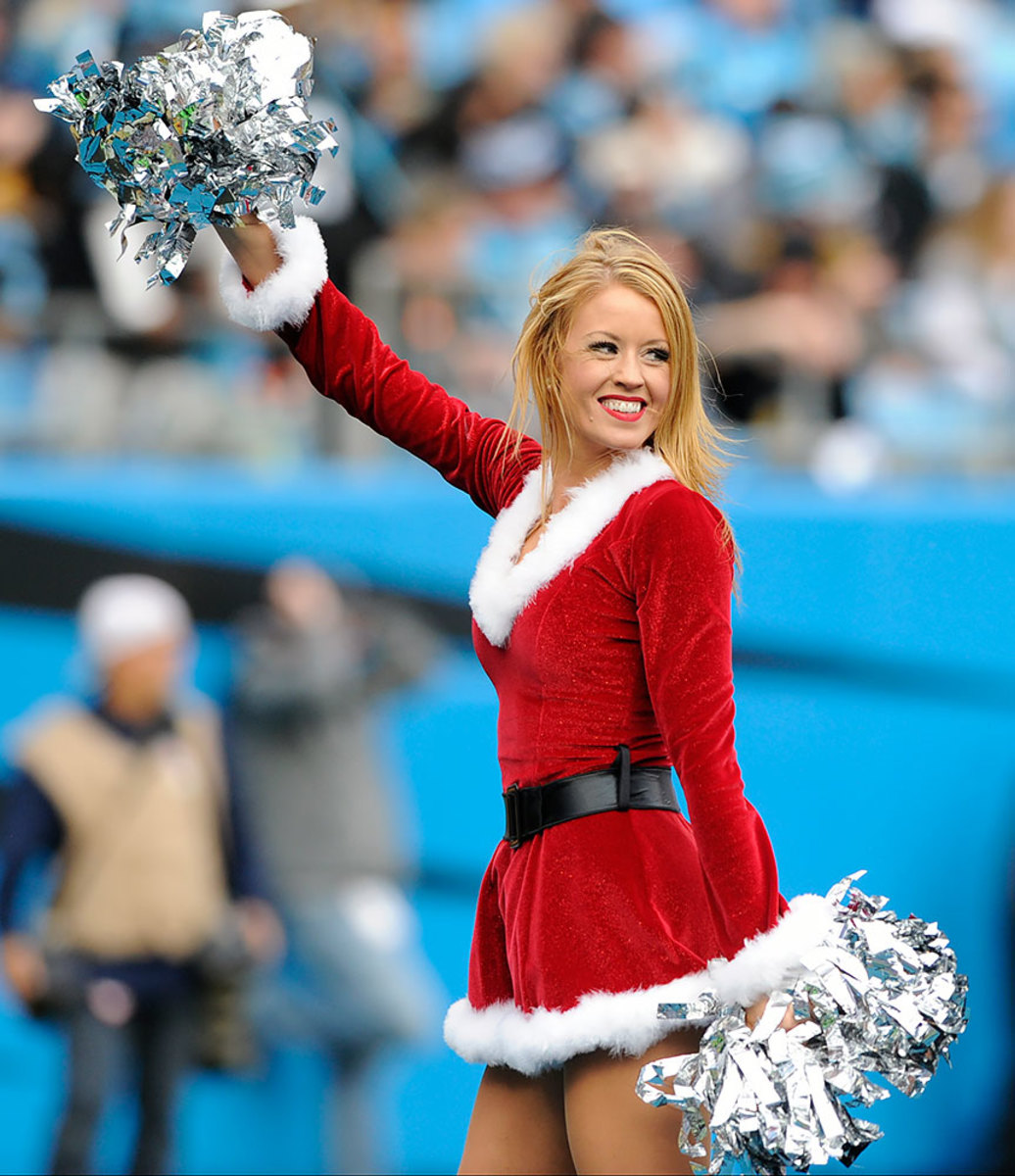 Carolina-Panthers-TopCats-cheerleaders-AP_16359714065466.jpg