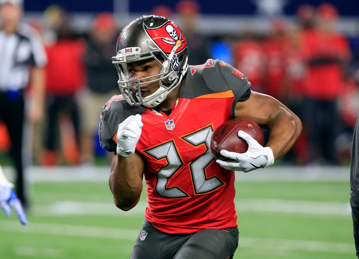Amazing Rb Martin, Former All-pro With Bucs, Dies At 36 Photo in 4K Amazing Rb Martin, Former All-pro With Bucs, Dies At 36 Photo in 4K