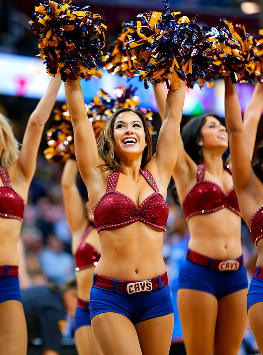 Cleveland-Cavalier-Girls-60c8ab93e8894020960338c782e75c2a-0.jpg
