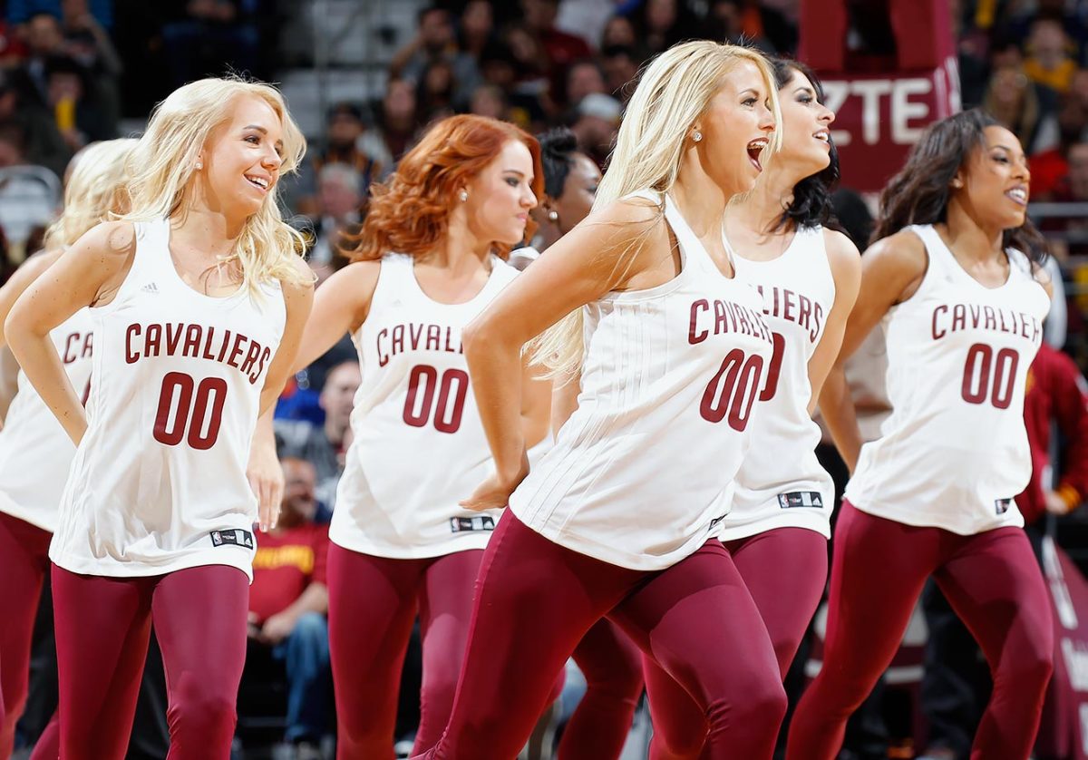 Cleveland-Cavalier-Girls-GettyImages-499110312_master.jpg