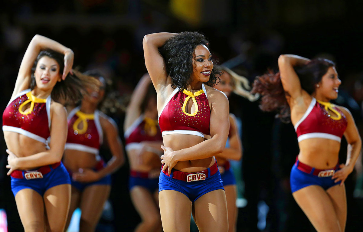 Cleveland-Cavalier-Girls-c40a0b60b000456a8abb03e0e5194520-0.jpg
