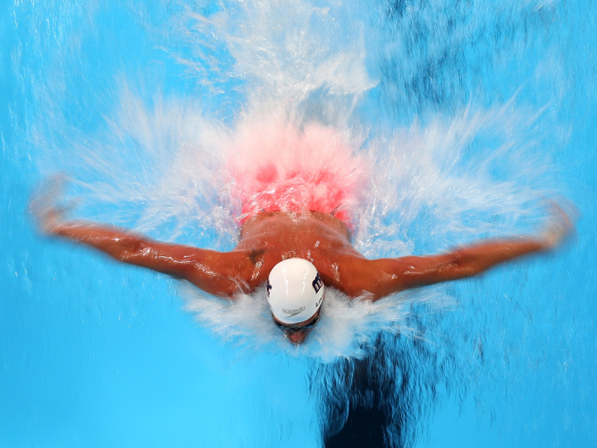 ryan-lochte-training-swimming.jpg