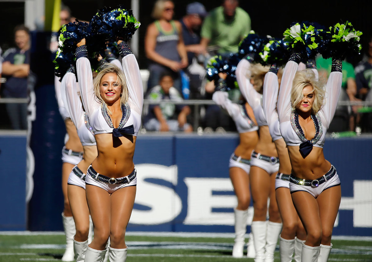 Seattle-Seahawks-Sea-Gals-cheerleaders-AP_955441172281.jpg