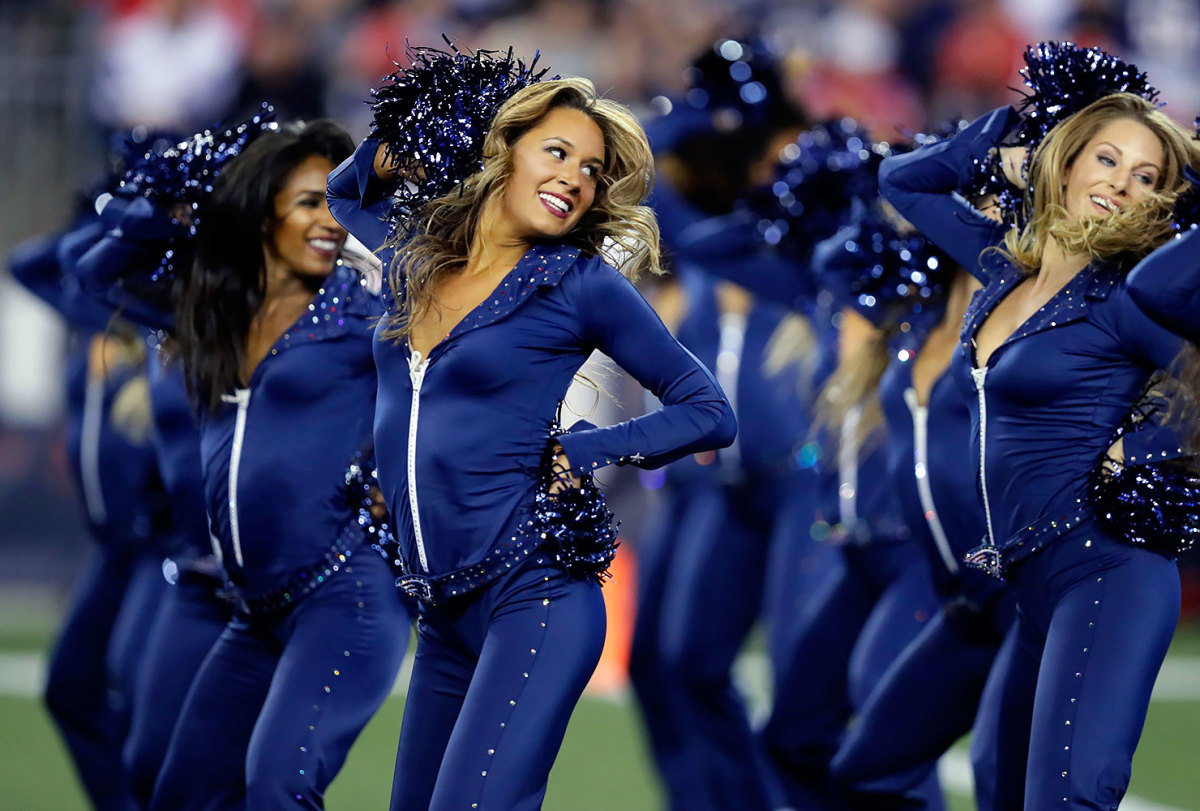 New-England-Patriots-cheerleaders-AP_603451712715.jpg