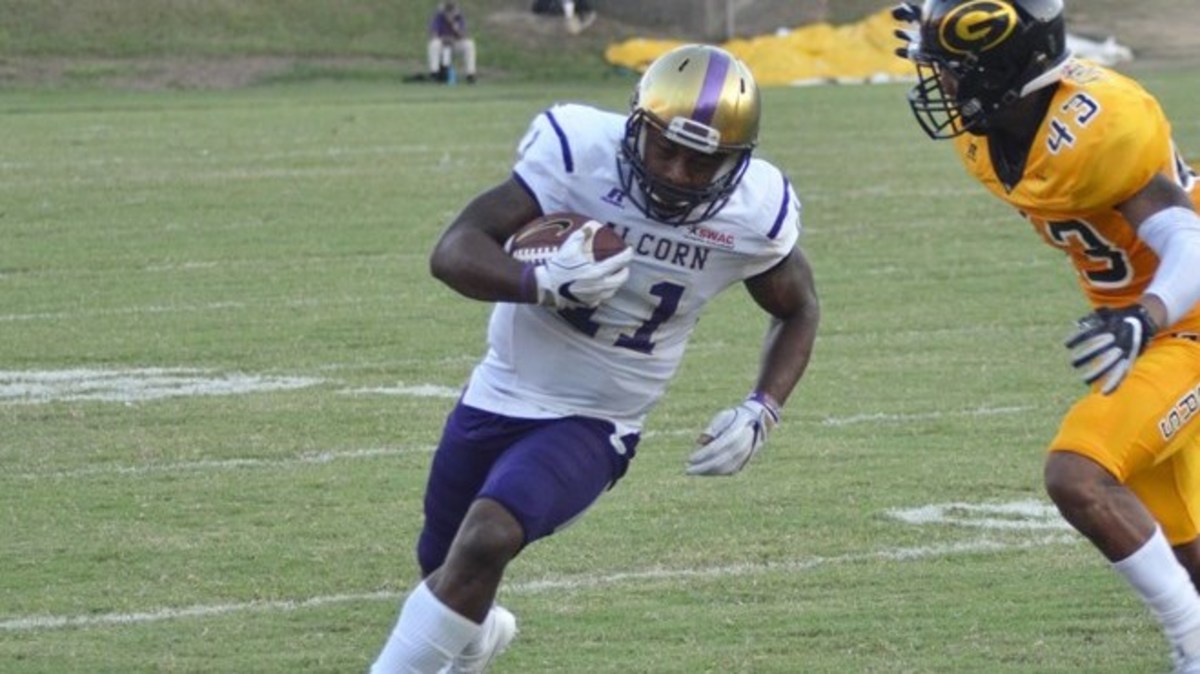 201611301447532288506