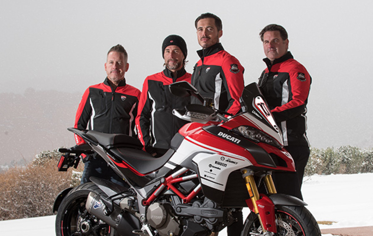 pikes-peak-squadra-alpina-team.jpg