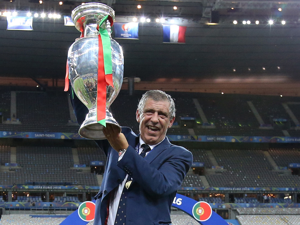 Fernando-Santos-Top-Manager.jpg