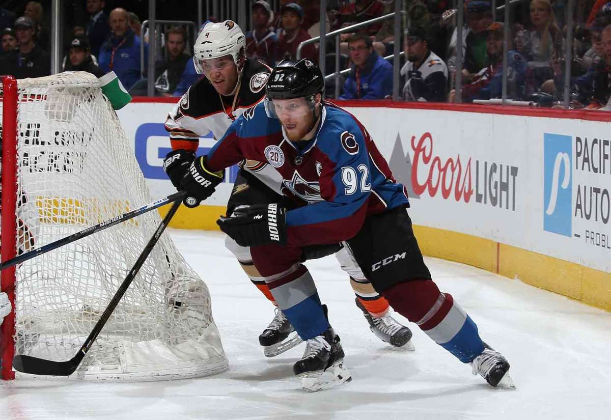 Gabriel-Landeskog-Doug-Pensinger.jpg