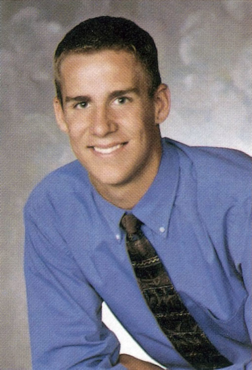 2000-Ben-Roethlisberger-Findlay-High-School-yearbook.jpg