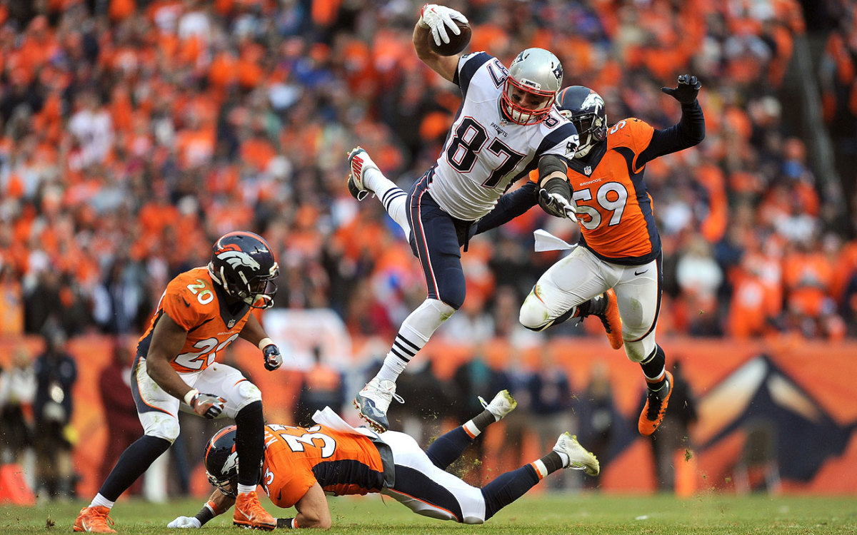 Rob Gronkowski finished with eight catches for 144 yards and a touchdown.