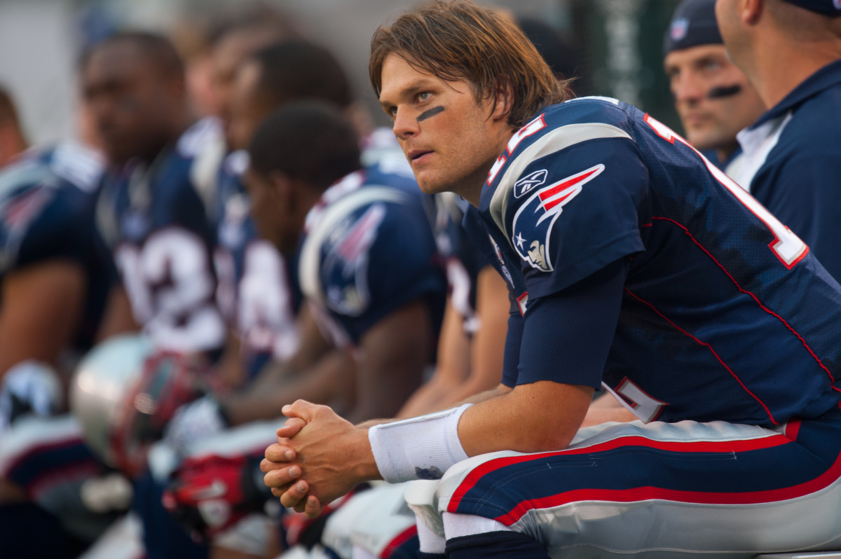 tom-brady-hair-8-2010-long.jpg