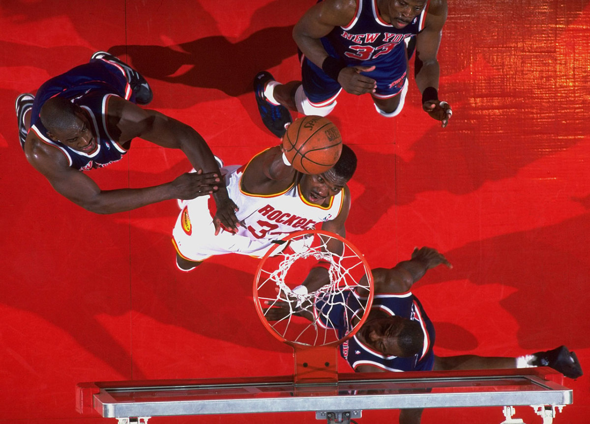 Hakeem-Olajuwon-05166018.jpg