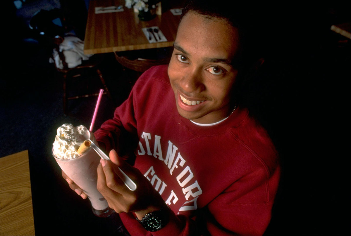 1995-Tiger-Woods-milk-shake-079080615.jpg