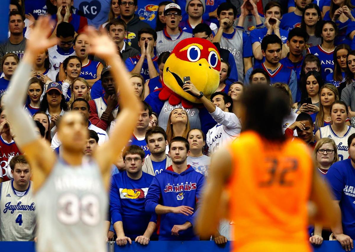 2016-0215-Kansas-Jayhawks-fan-mascot-Big-Jay-selfie.jpg