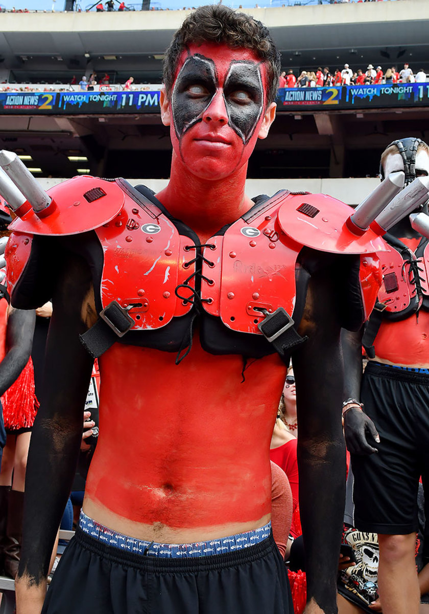 2016-1015-Georgia-Bulldogs-fans-ccr161015012_Vanderbilt_at_Georgia.jpg