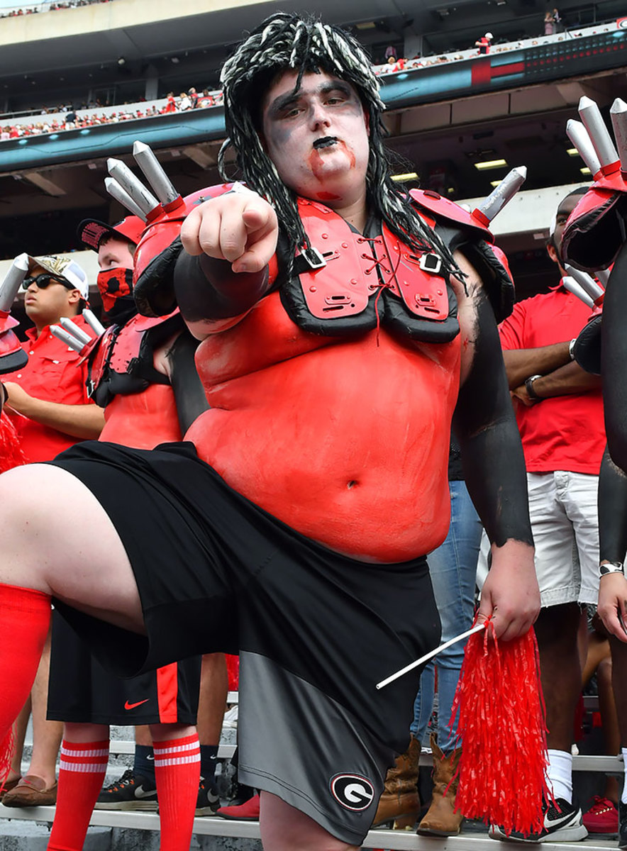 2016-1015-Georgia-Bulldogs-fans-ccr161015017_Vanderbilt_at_Georgia.jpg