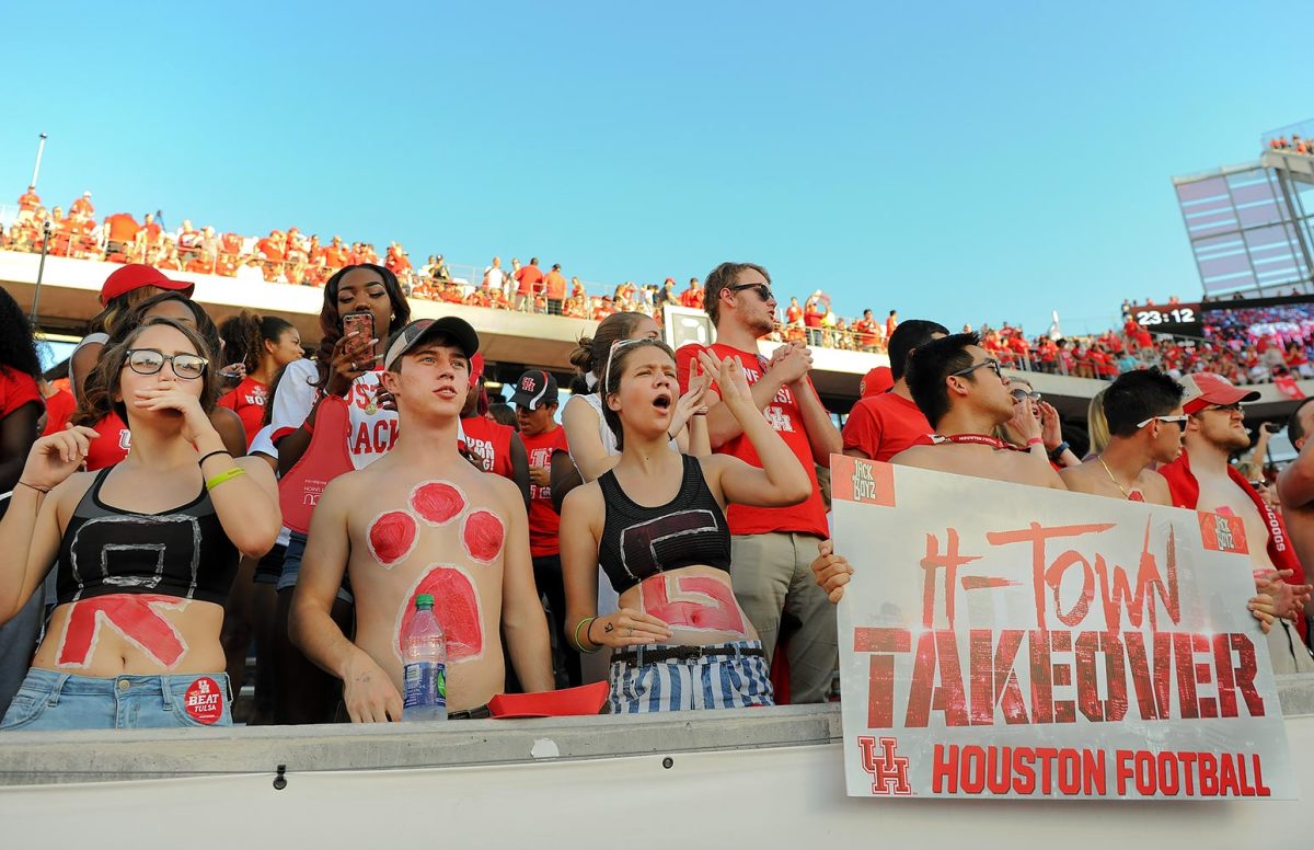 2016-1015-Houston-Cougars-fans-DEL_161015_Tulsa_vs_Houston_014.jpg