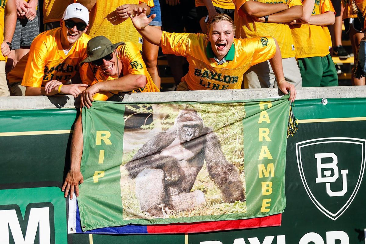 2016-1015-Baylor-Bears-fans-1691610151338_kansas_at_baylor.jpg