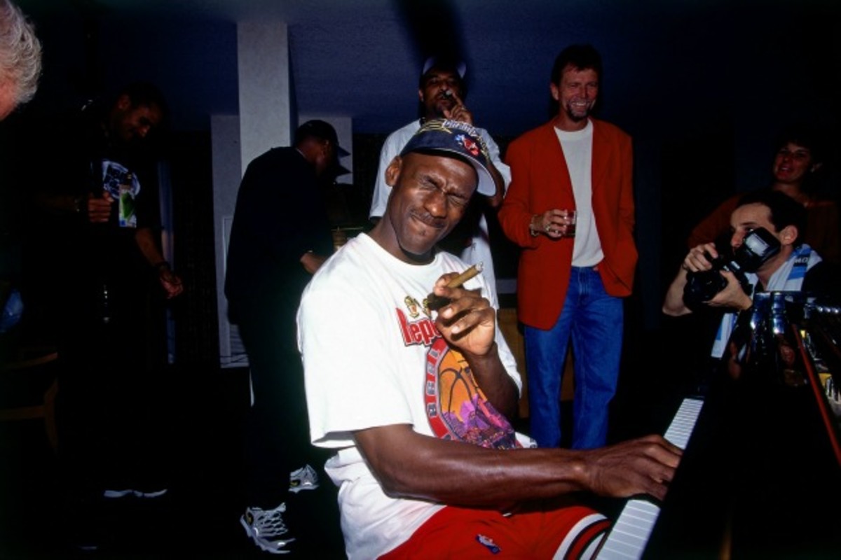 Michael-jordan-chicago-bulls.jpg