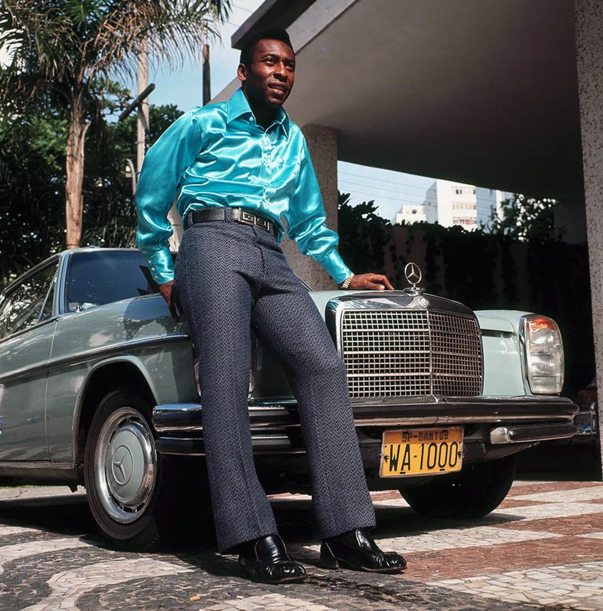 1970-Pele-Mercedes.jpg