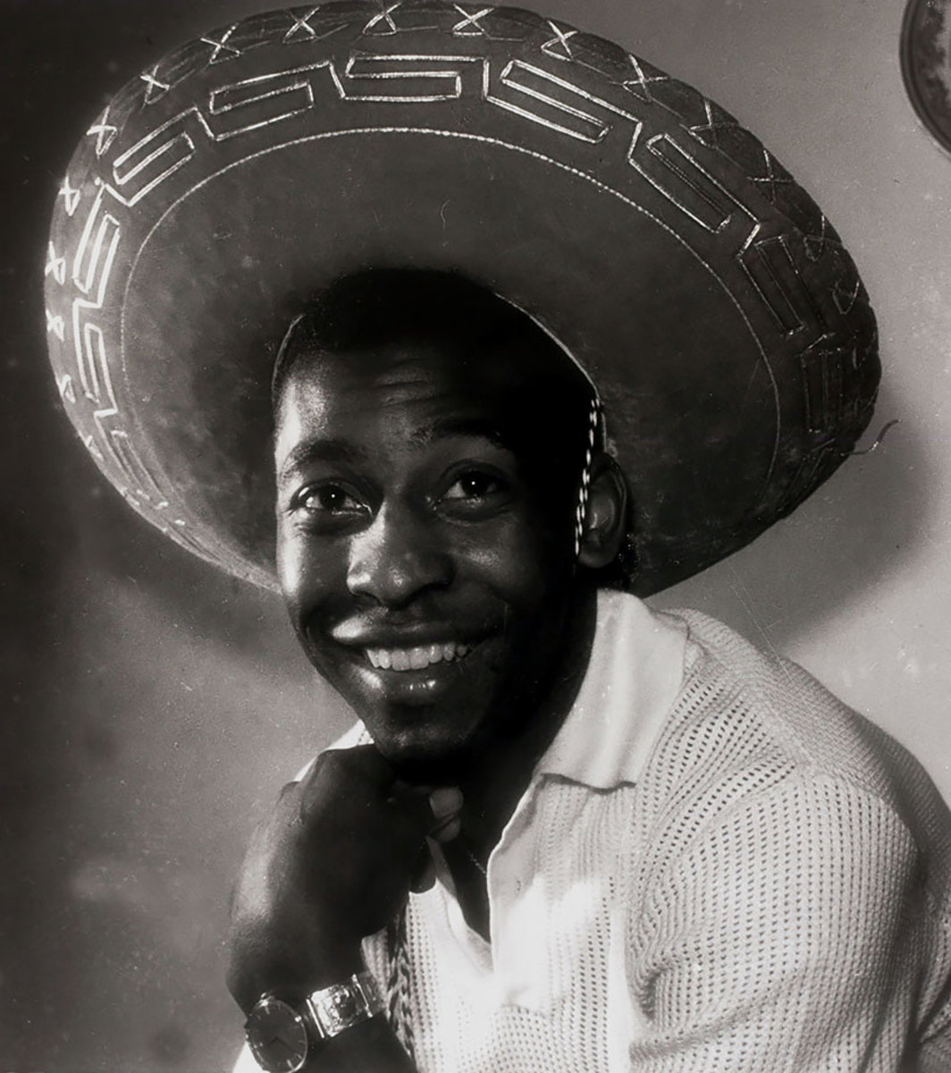 1961-Pele-sombrero.jpg