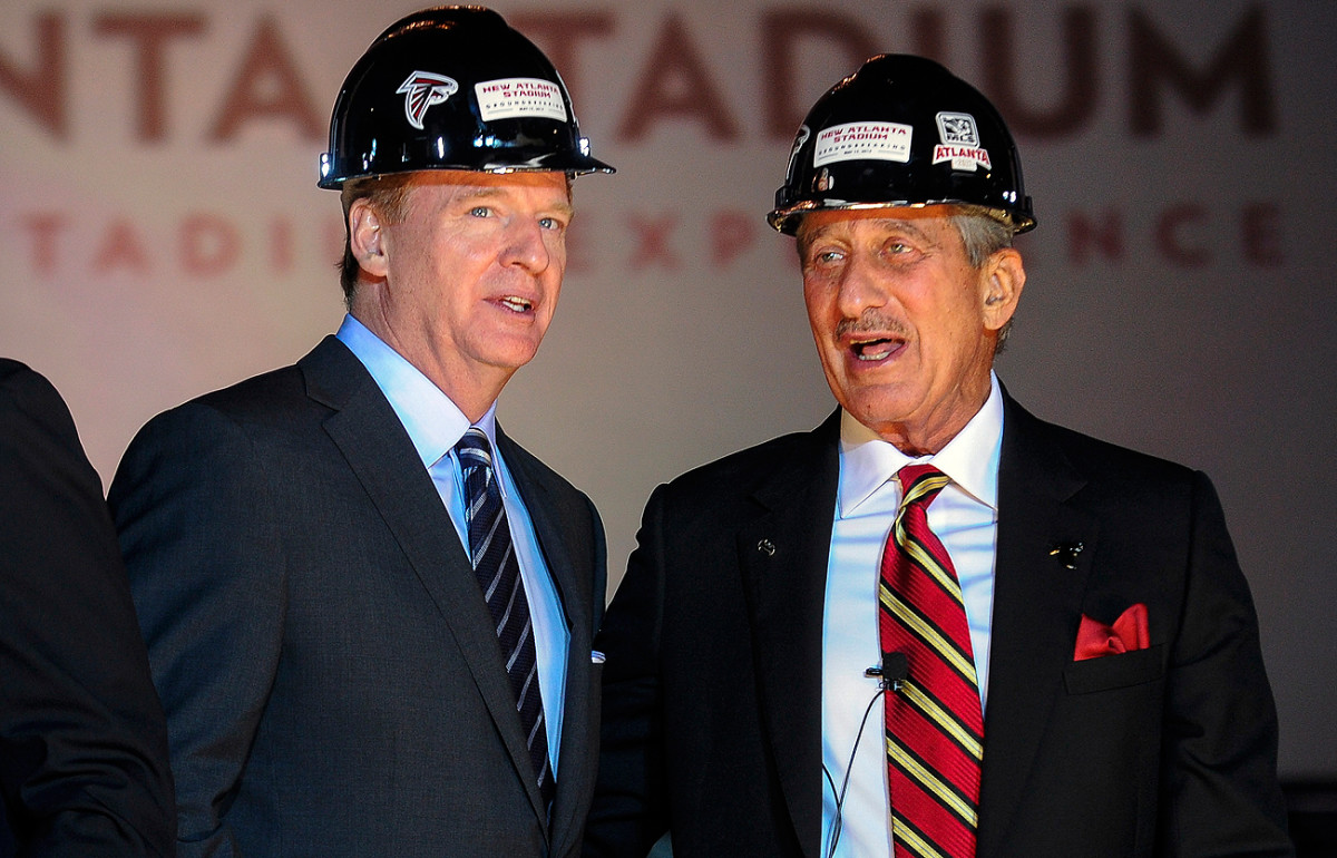 NFL commissioner Roger Goodell has been a punching bag for the public but still has the support of owners like the Falcons’ Arthur Blank.