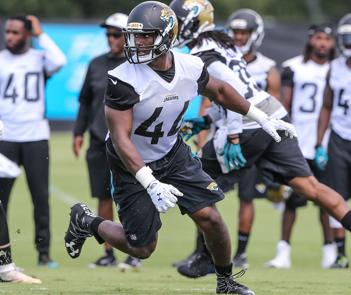 Myles Jack hasn’t had any issues at camp with the knee that caused him to drop out of the draft’s first round in April.