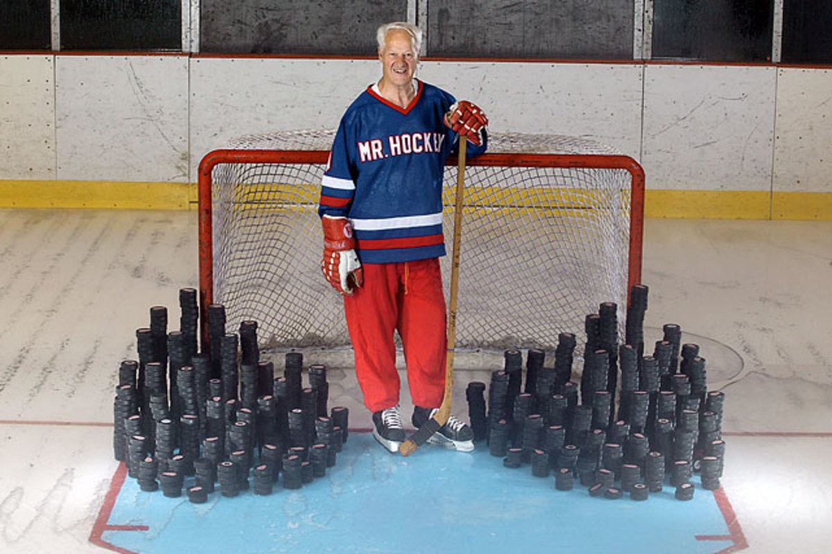 130328175544-gordie-howe-017030647-single-image-cut.jpg