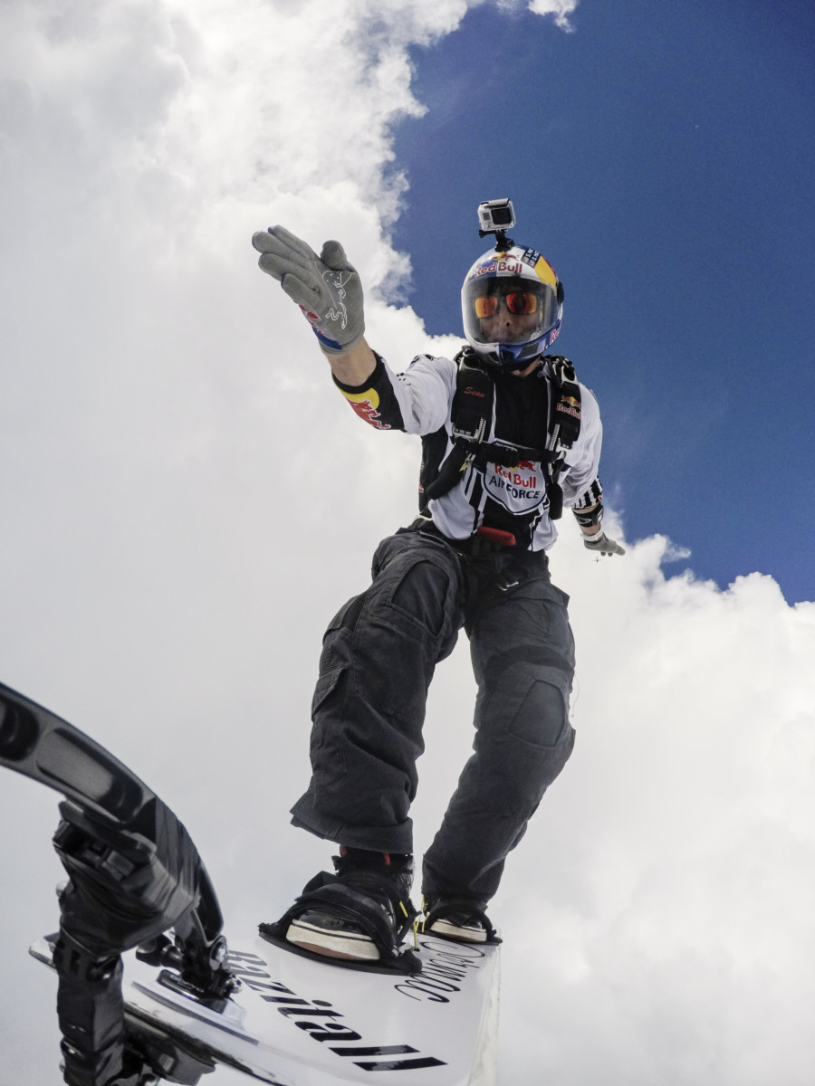 P-20160718-02051_HiRes JPEG 24bit RGB.jpg