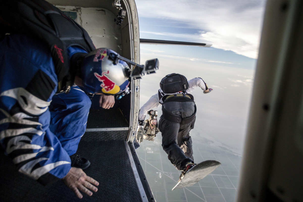 P-20160718-02053_HiRes JPEG 24bit RGB.jpg