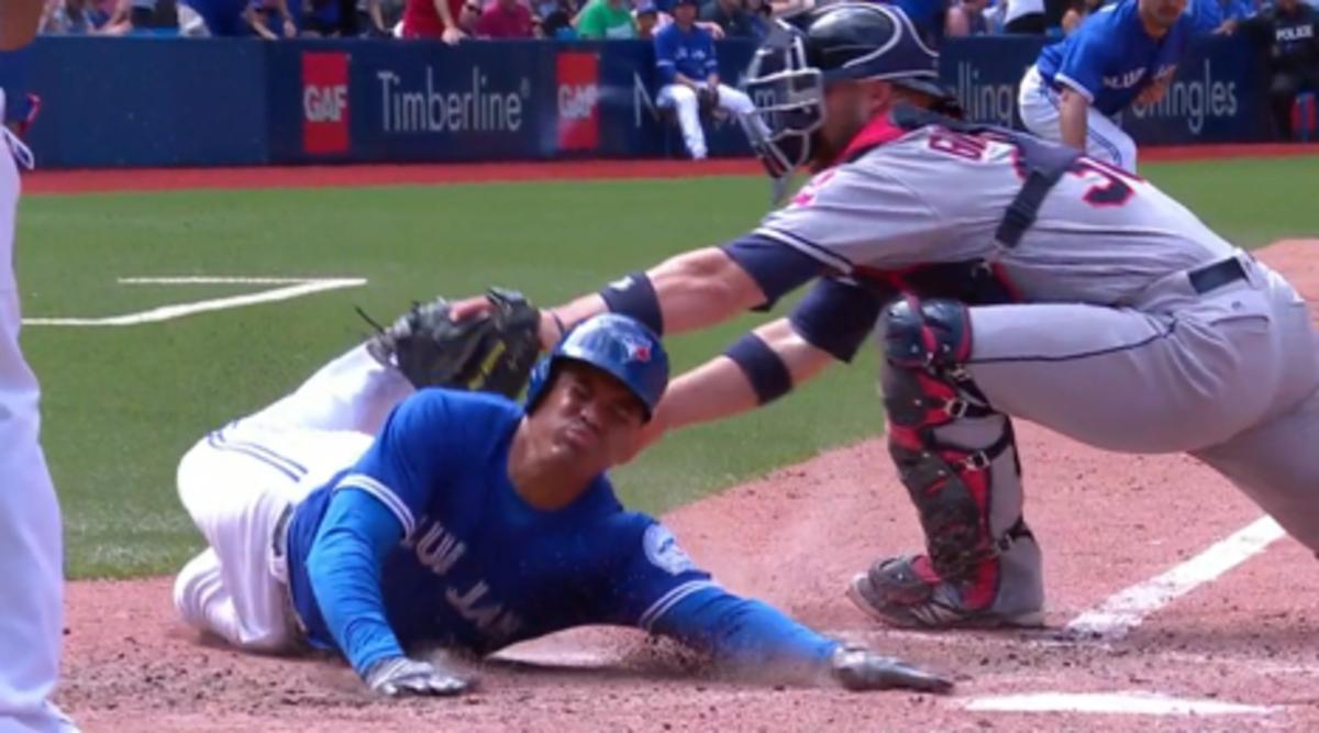 indians_blue_jays_controversial_play_july_2.png