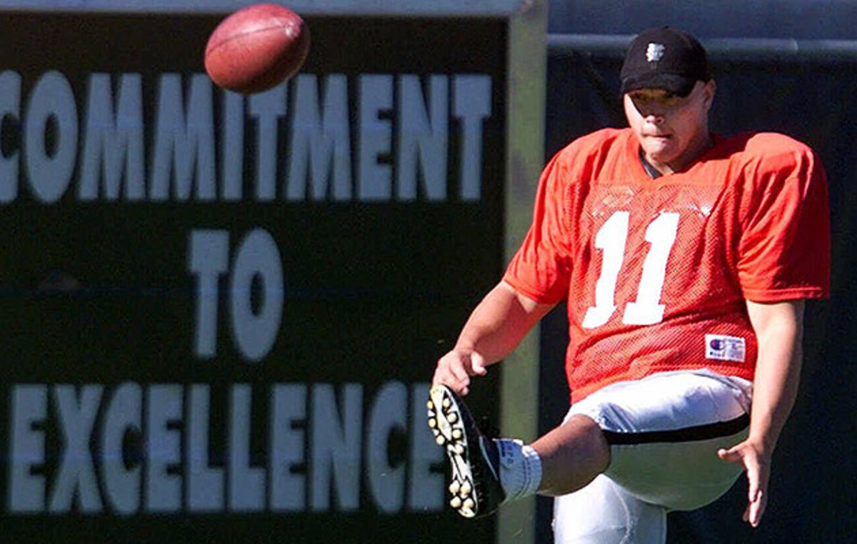 Janikowski struggled as a heavily scrutinized rookie, making just 22 of 32 field goals in 2000.