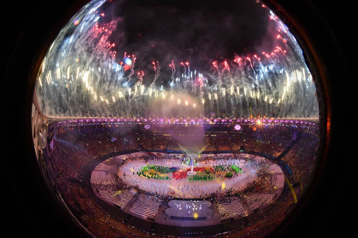 Closing-ceremony-2016-rio-summer-olympic-games-5.jpg
