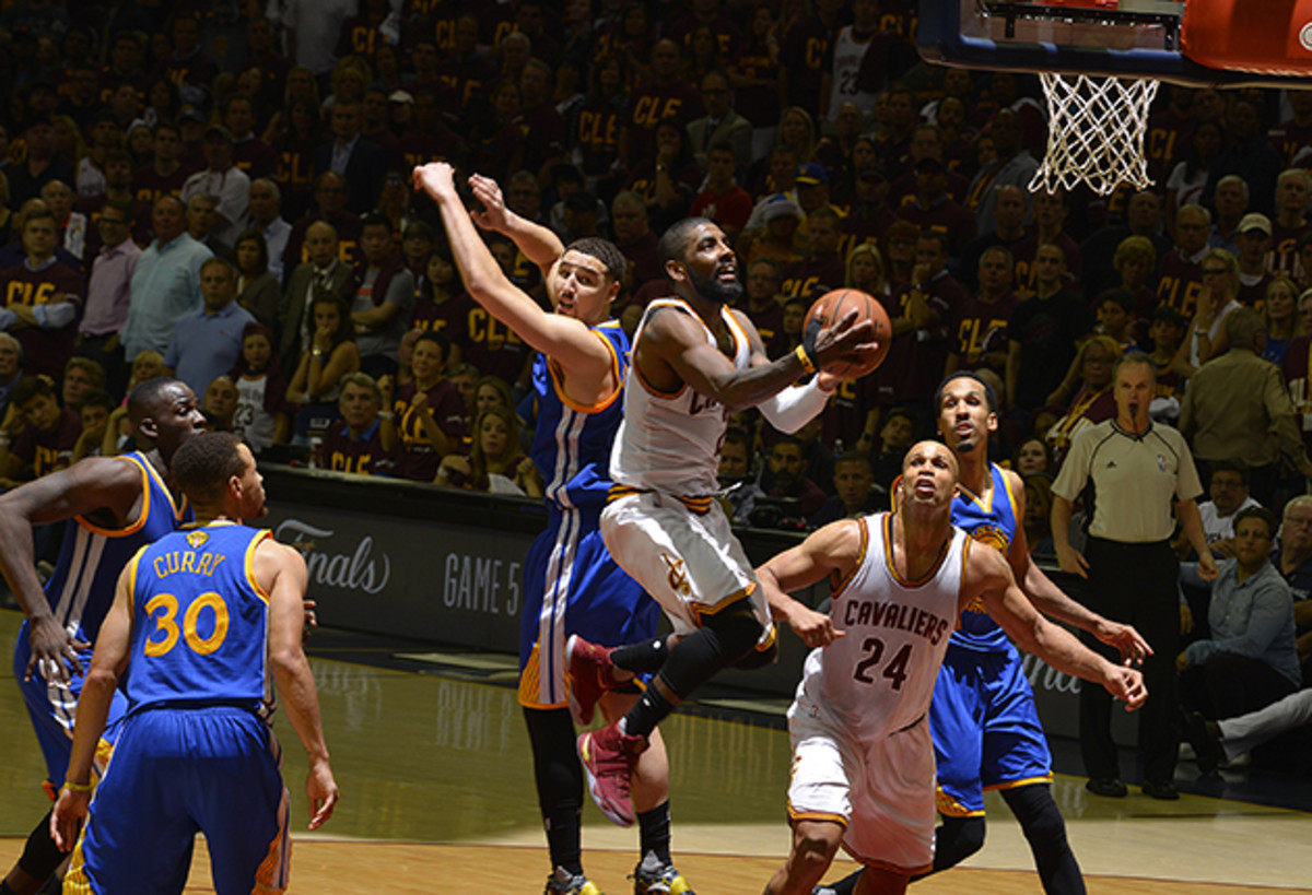 Warriors take commanding NBA Finals lead over Cavaliers after wild