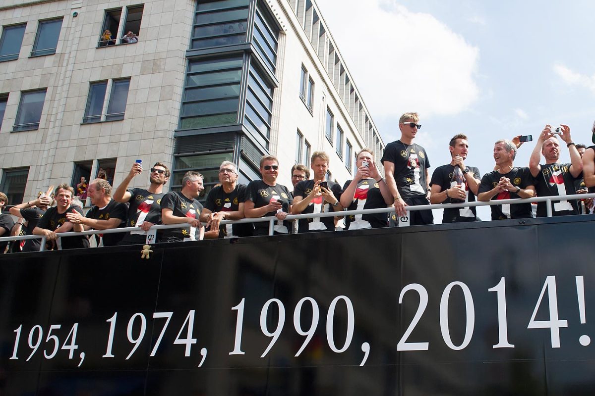 germany-victory-parade452180546_10.jpg