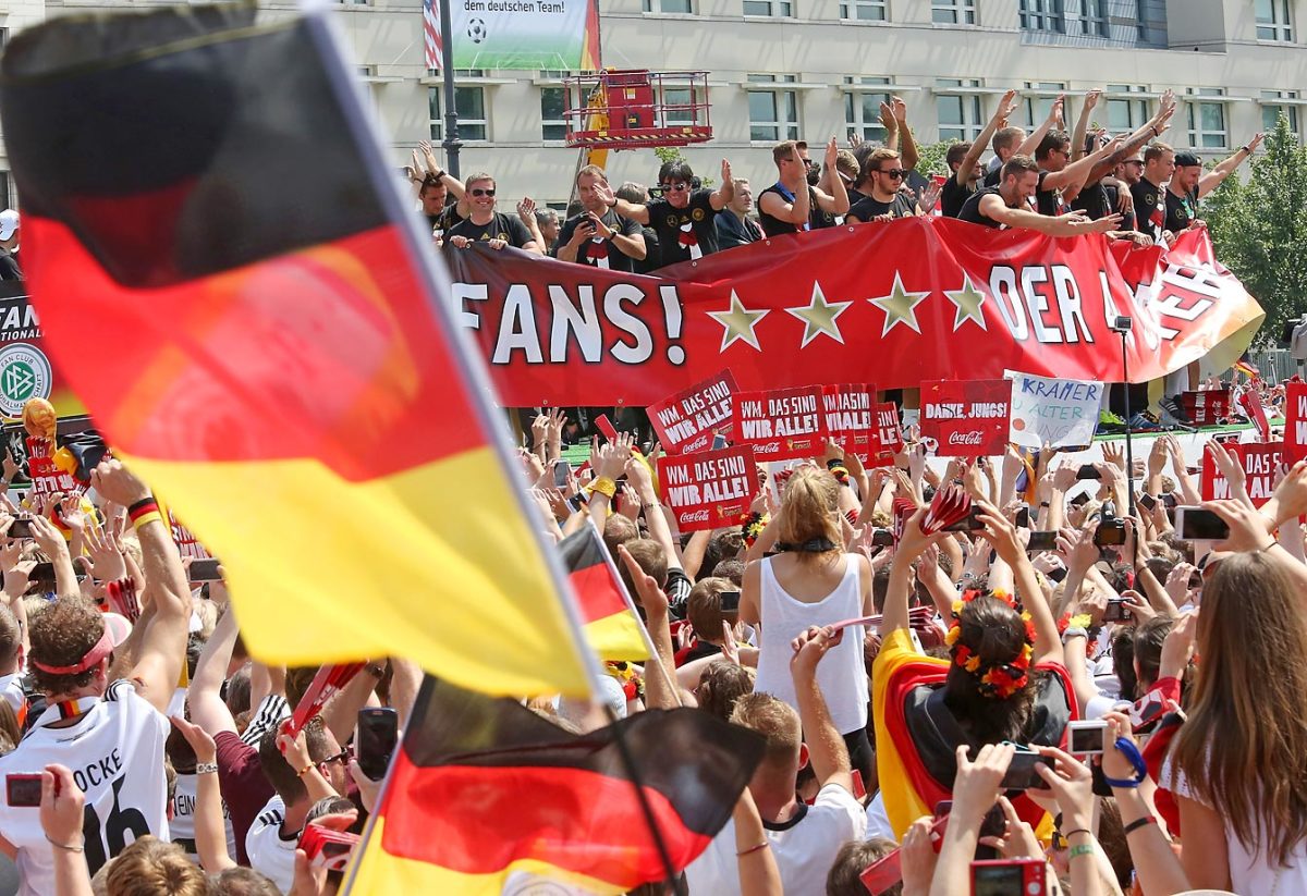 germany-victory-parade452178778_10.jpg