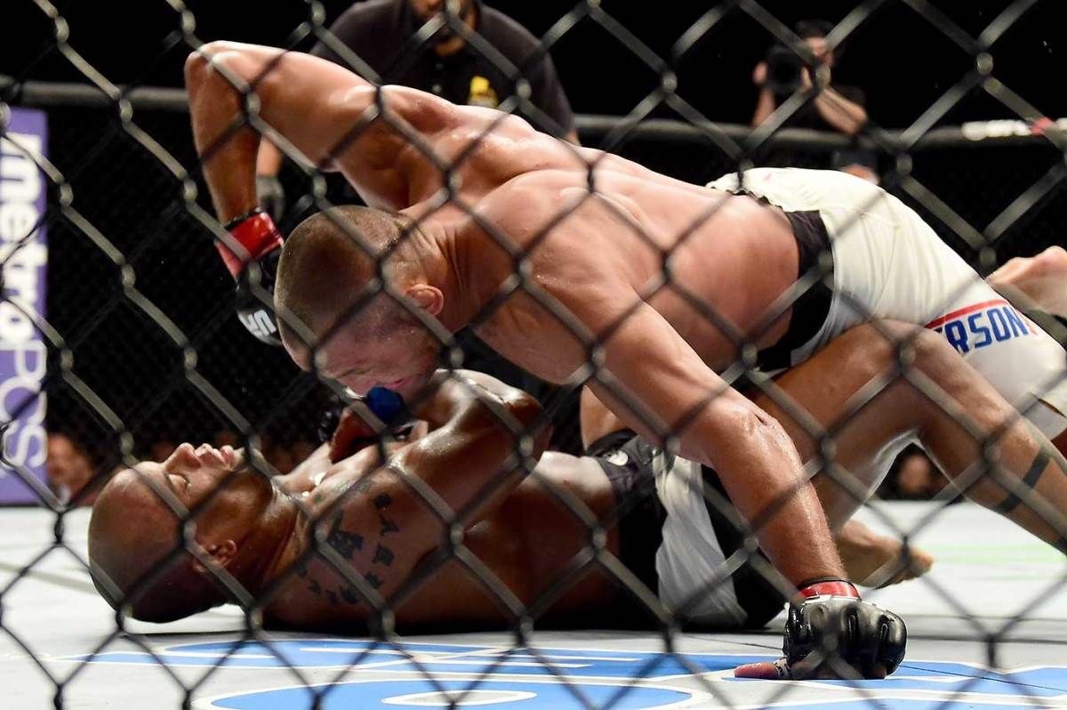 UFC-199-photos-538135312_master.jpg