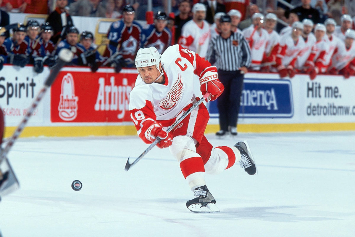 Steve-Yzerman-001254079_0.jpg