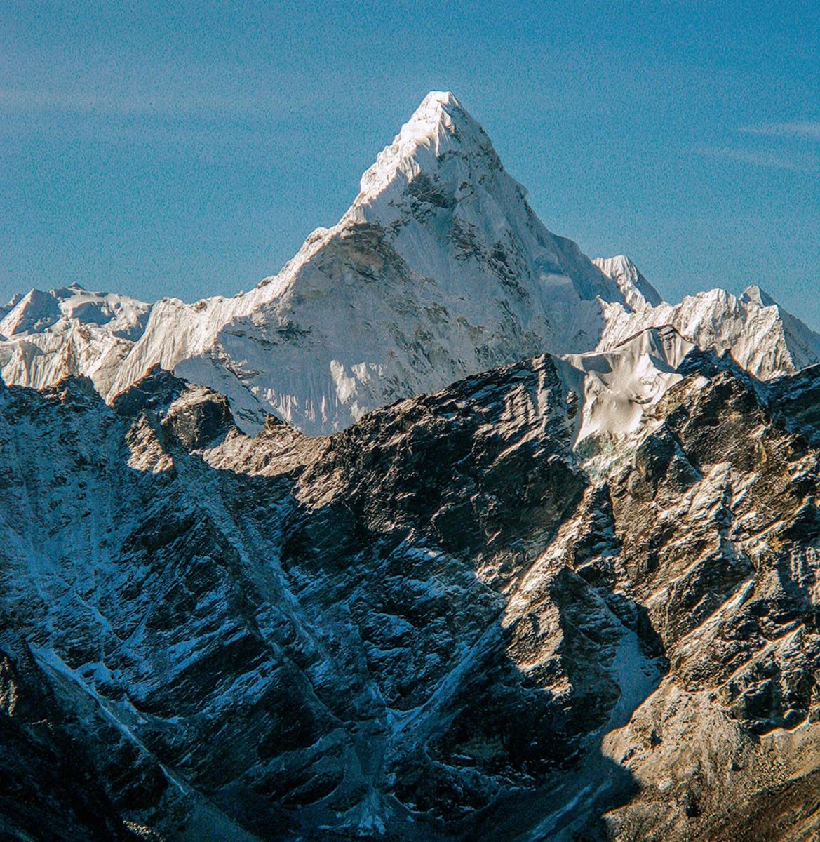 2016-0912-Sign-of-the-Apocalypse-Mount-Everest.jpg