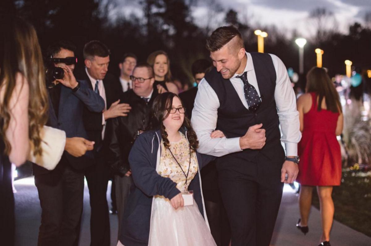 NFL Tim Tebow provides worldwide prom for people with special needs