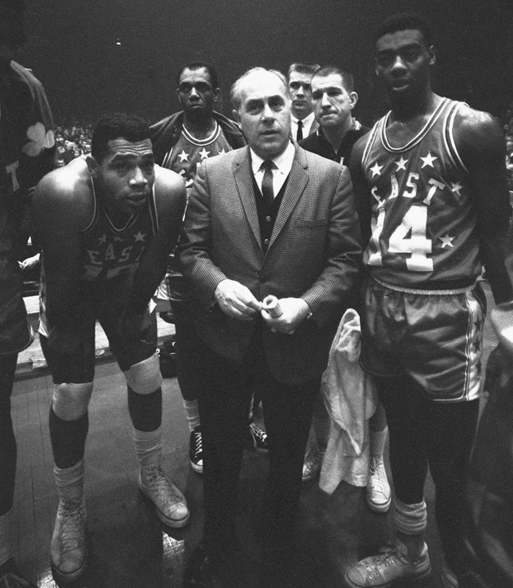 1965-0113-Red-Auerbach-Sam-Jones-Oscar-Robertson-NLC_04454.jpg